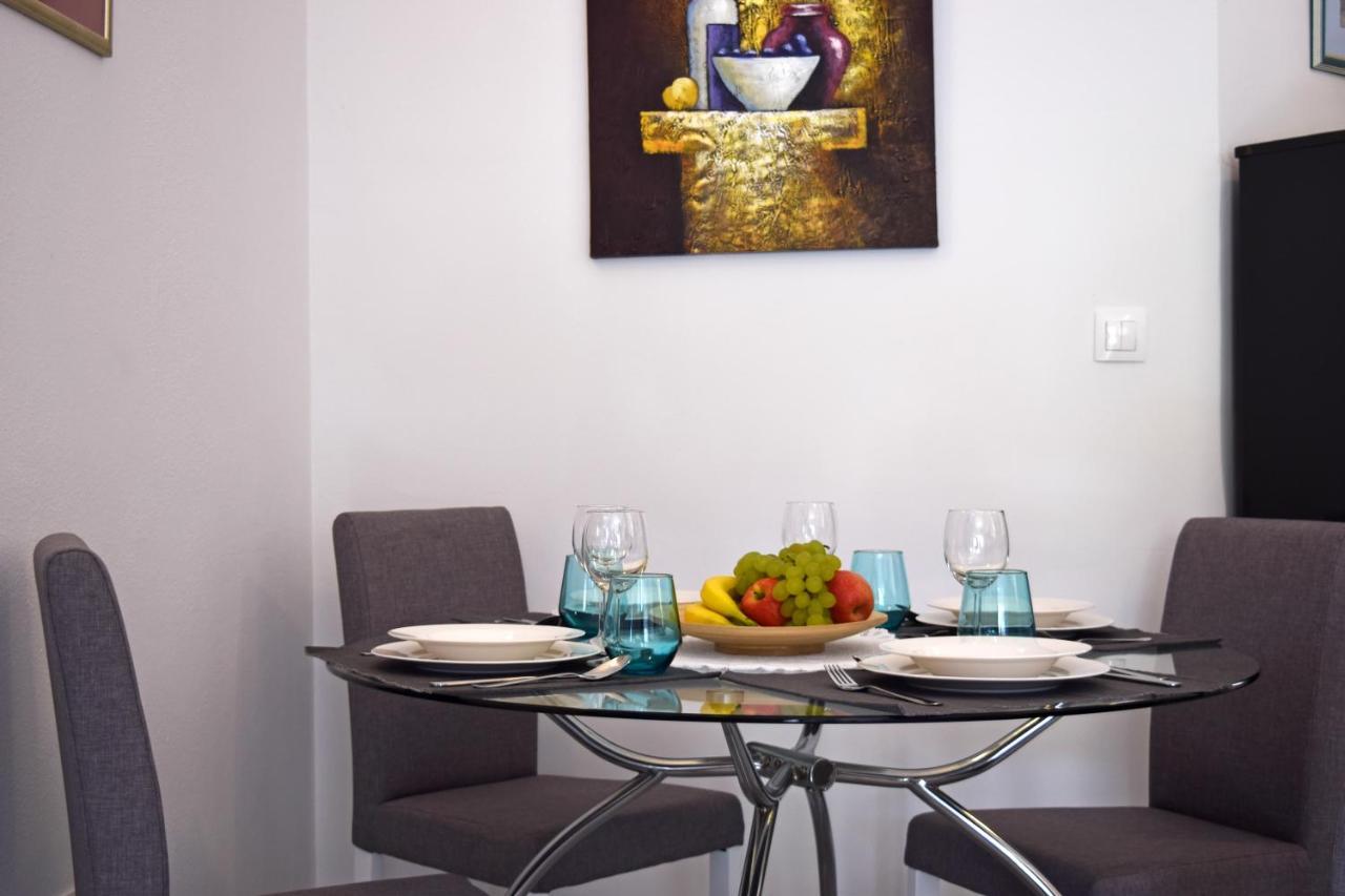 Loki'S Dream Apartment Pula Ngoại thất bức ảnh