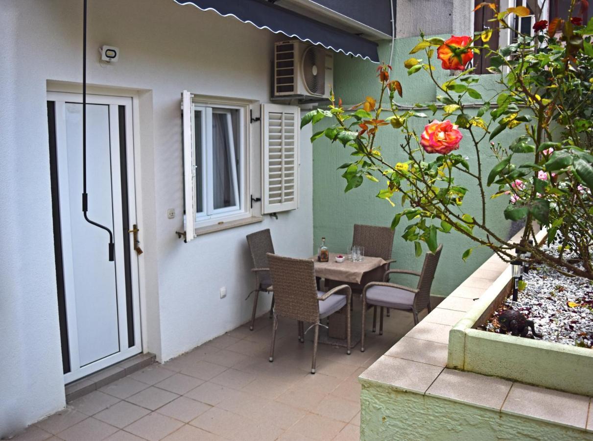 Loki'S Dream Apartment Pula Ngoại thất bức ảnh